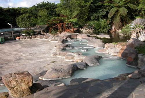 冬日去宝岛泡汤 盘点台湾十大特色温泉