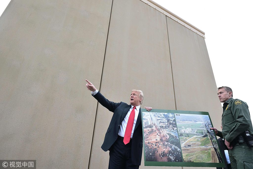 特朗普总统首访加州:边境墙是美国第一道防线