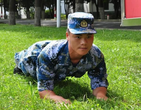 海军迎来一批“二次入伍”新兵, 多人此前因军队编制调整退伍(图26) 海军迎来一批“二次入伍”新兵, 多人此前因军队编制调整退伍