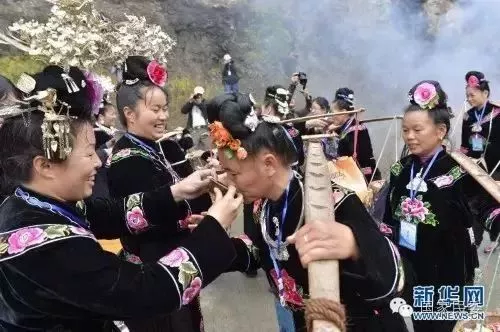 岁岁重阳，今又重阳！