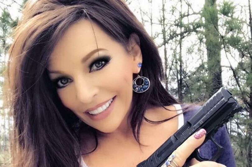 Gun-range-owner-who-introduced-Muslim-Free-Zone-at-her-business-is-running-for-governor.jpg