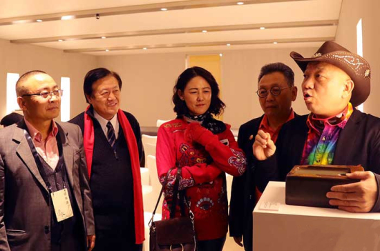 一砚斋 “黄石砚”发布会在京举行