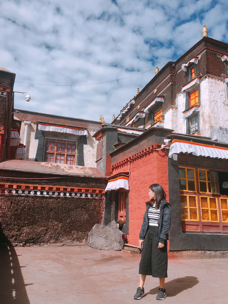 1249238061984424.jpg 335514263871294580.jpg