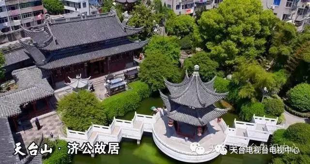 1122334236_15172039087961n 18.png