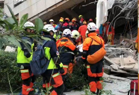 再发现2具遗体 台湾花莲地震死亡人数上升至4