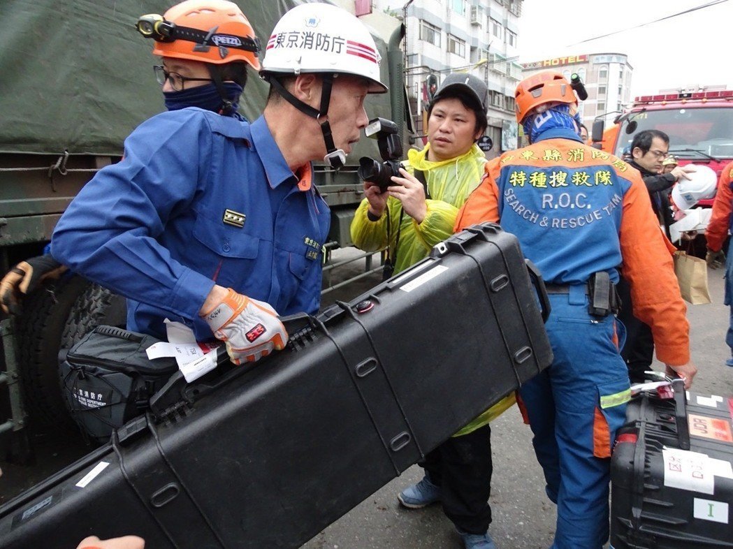 日本救援队离台 被质疑探测仪无效辩称“只是指导”