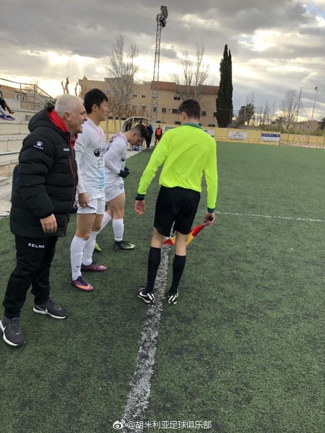 惊天逆转！鲁能双子星首秀闪耀西班牙联赛，帮助球队4-3战胜对手