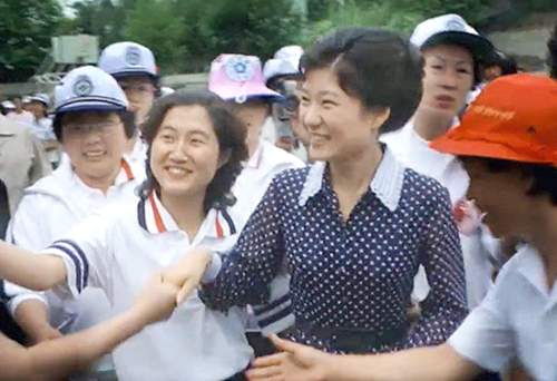 韩媒：朴槿惠“亲信门”案将于4月6日一审宣判