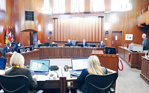 资料图温哥华市议会决定就历史错误向华人道歉。(加拿大《星岛日报》/李群 摄) 资料图温哥华市议会决定就历史错误向华人道歉。(加拿大《星岛日报》/李群 摄)