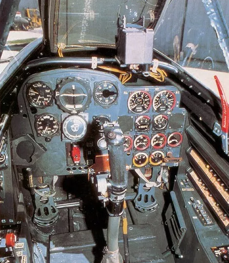 me-262战斗机驾驶舱(图源:维基百科)
