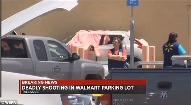 美国亚拉巴马州沃尔玛停车场突发枪击案 男抢手射杀两女子后自杀身亡