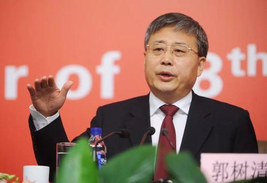 侠客岛：贸易战开战在即 中国官方密集表态