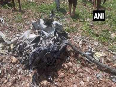 1531903469895877.png 2.png