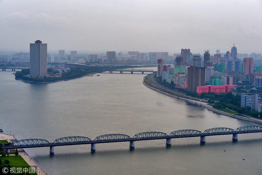 俯瞰平壤羊角岛酒店大同江风景引人沉醉