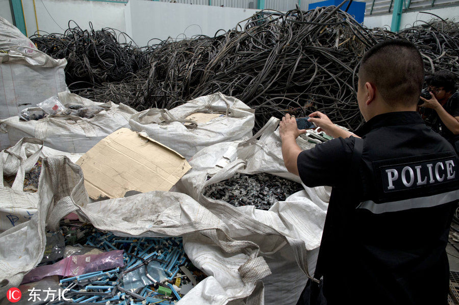 中国拒收“洋垃圾”一年多 更多国家明白过来了