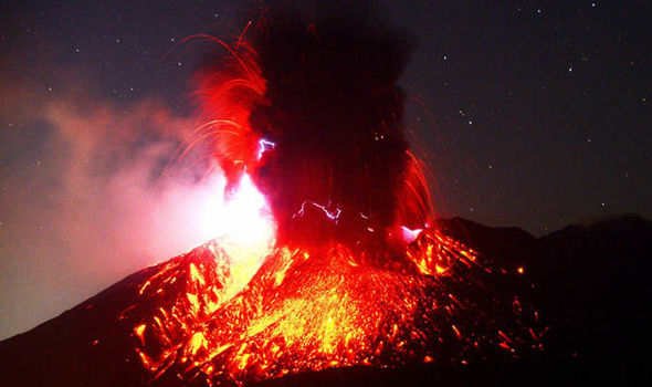 1542254913705019.jpg japan-volcano-1045435.jpg