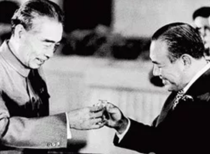 1543980051176405.png image.png