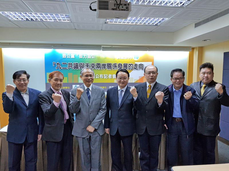 1545201790280421.jpg d0f92f6febfe92e3c47e827ade5cf35c.jpg