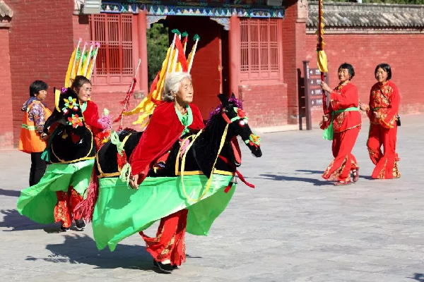 欢乐中国年，各地民俗大不同