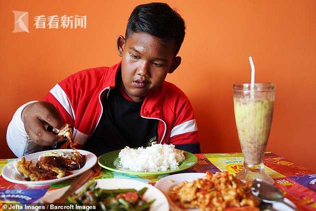 d077d43c08df6ac8d6024e7ab2e3b3a7.jpg 胖子9.jpg