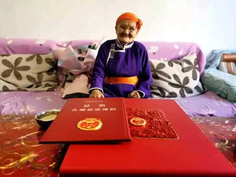 1571025360530201.jpg 640.jpg