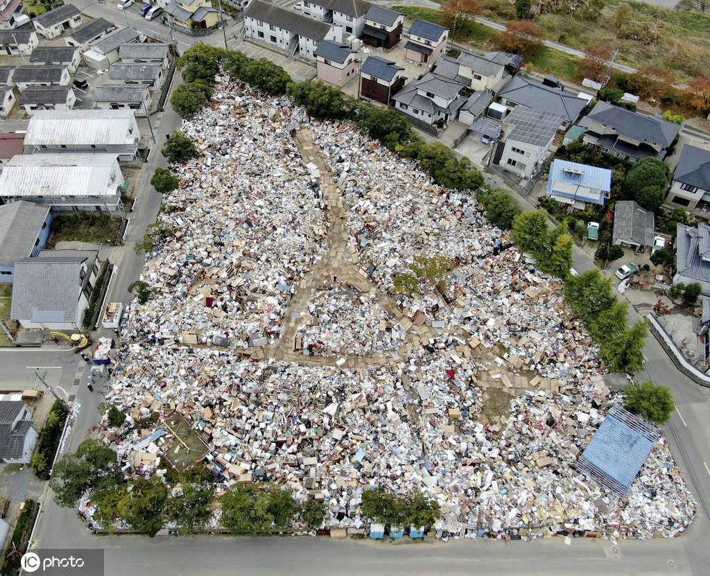 实拍日本福岛台风重灾区现状居民区变成垃圾场