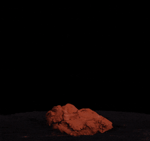 是木匠师傅对精美极致的追求;一锯一凿,每一次手臂的挥动,是木匠师傅