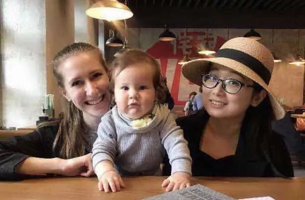 ãä¹å¨ä¸­ä¿ä¸¨ä»ä»¬çæäºãçä¿æ¶åãå°æååæçæäº