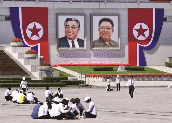  朝鲜平壤金日成广场。图/IC