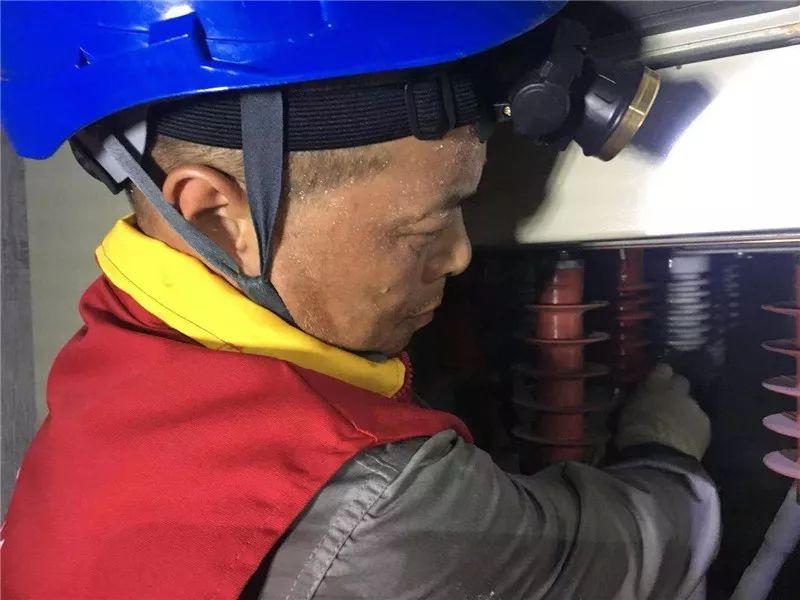 点击进入下一页