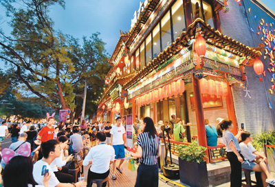 消费强劲 经济稳跑