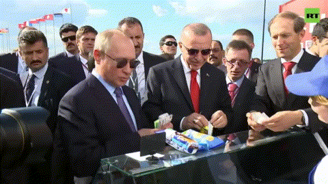 Putin treats Erdogan to ice cream at MAKS 2019 Air Show - YouTube (2).gif