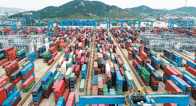 中国开拓自贸区发展新空间（专家解读）