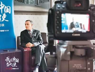 尼泊尔驻华大使利拉·马尼·鲍德尔：“很多人到中国办婚礼”