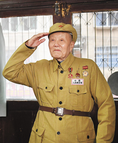 紧跟党走，做党的好战士（国家勋章和国家荣誉称号获得者）