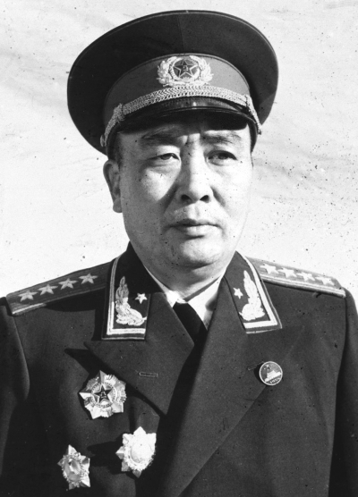 谭政:军队政治工作的先锋 谭政:军队政治工作的先锋