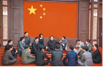 全景式展现中华人民共和国外交