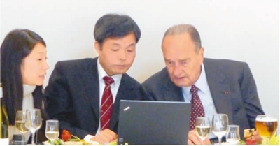 希拉克与中国文物的不了情