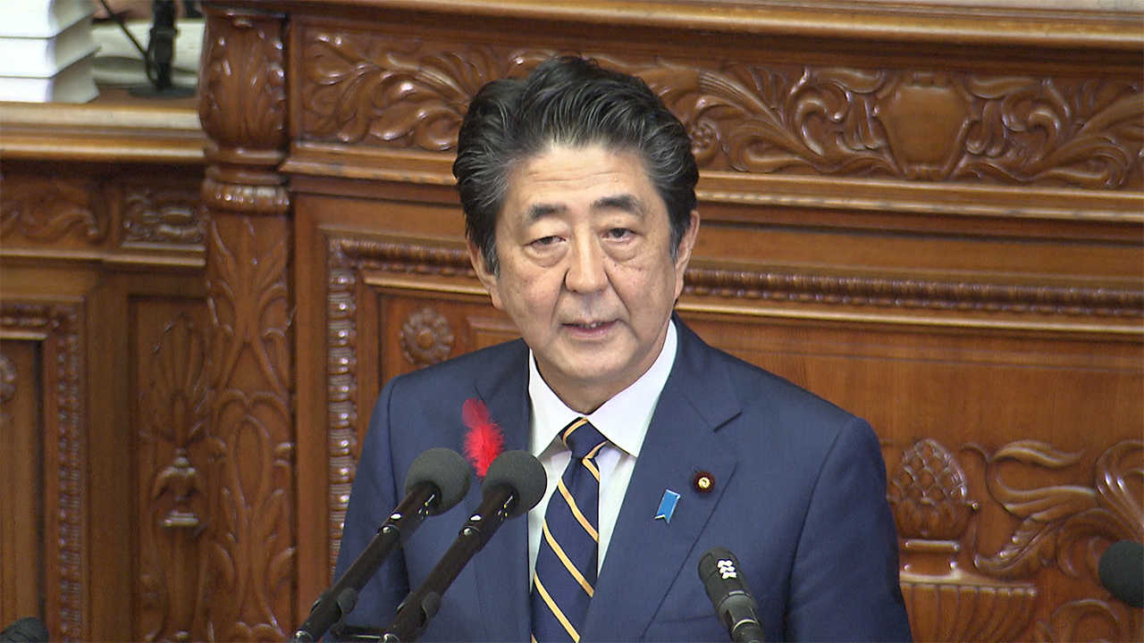 海外网评：半个月内，安倍为何3次对华示好？