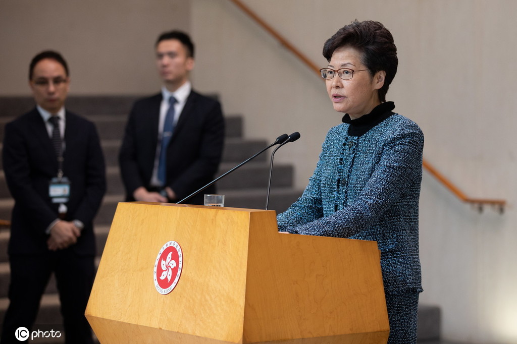 致力纾解住房难题 港府拟资助兴建过渡性房屋