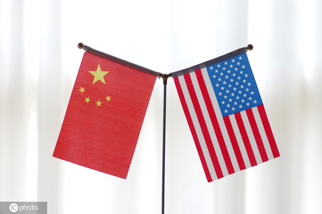 中美应共同推进经贸磋商