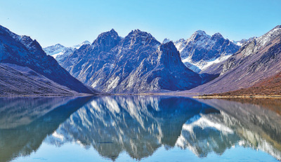 “天神后花园”重现水清草丰