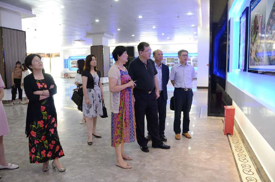 DSC_1012.JPG DSC_1012.JPG