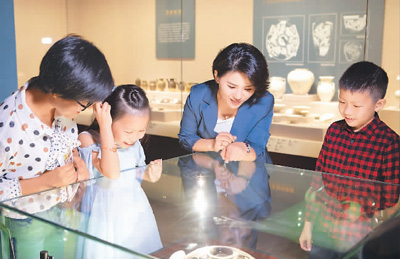 “金牌导游员”：守好“社会课堂” 讲好中国故事