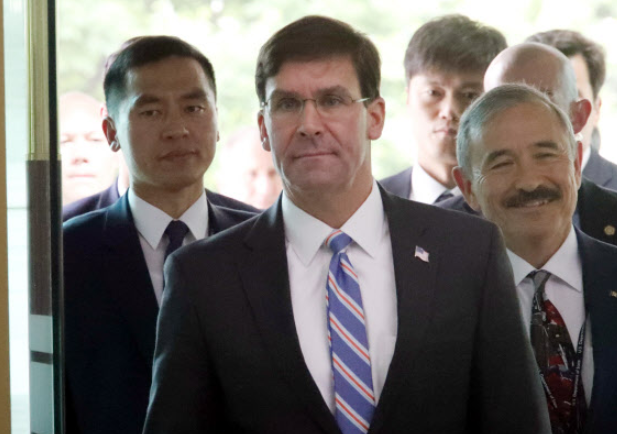 美方正在研究撤走驻韩美军一个旅的方案