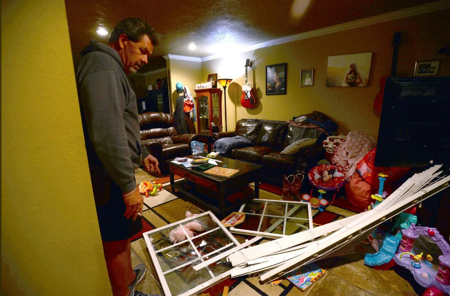 美国得州化工厂接连大爆炸 5万人感恩节有家难回