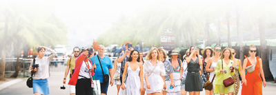 外国游客也能“扫码”逛中国