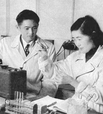 首次人工全合成牛胰岛素（新中国的“第一”）