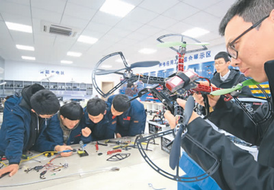 中国经济新亮点：新经济崛起，新就业红火