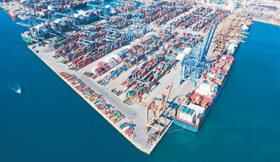 为开放型世界经济注入动力